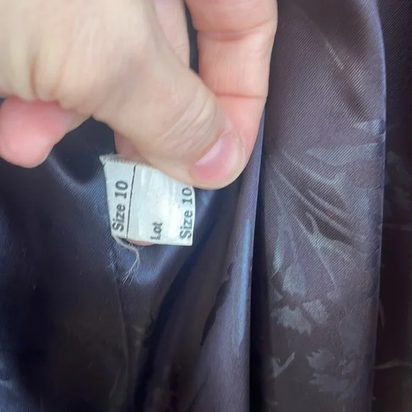 Charcoal vintage faux fur. Two hidden closures, two pockets SZ 10 vintage EUC - Picture 5 of 10